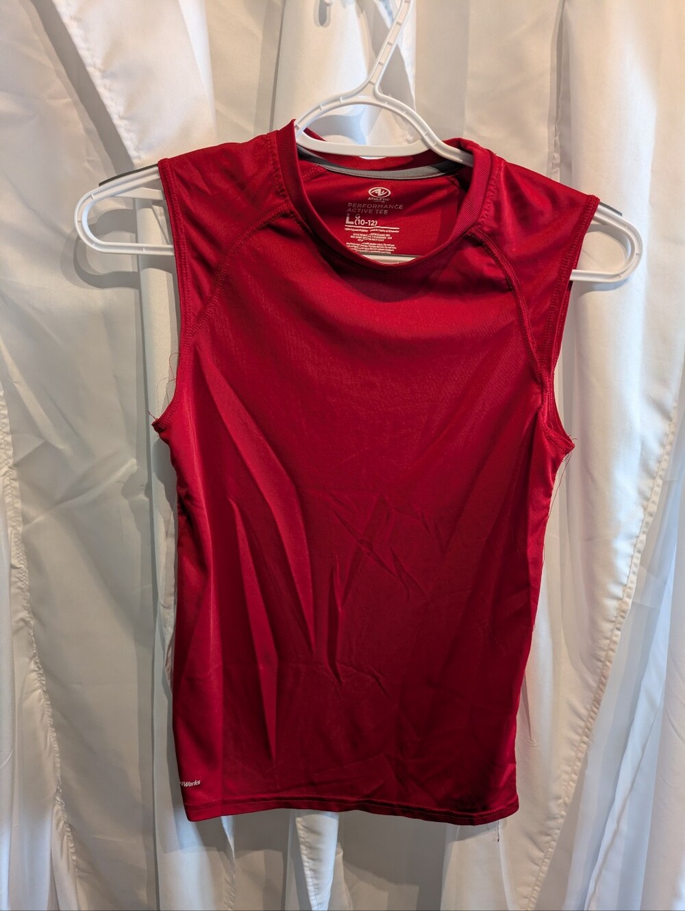 E2 Athletic Works Boys Performance Active Tee Red Size L (10-12) DriWorks